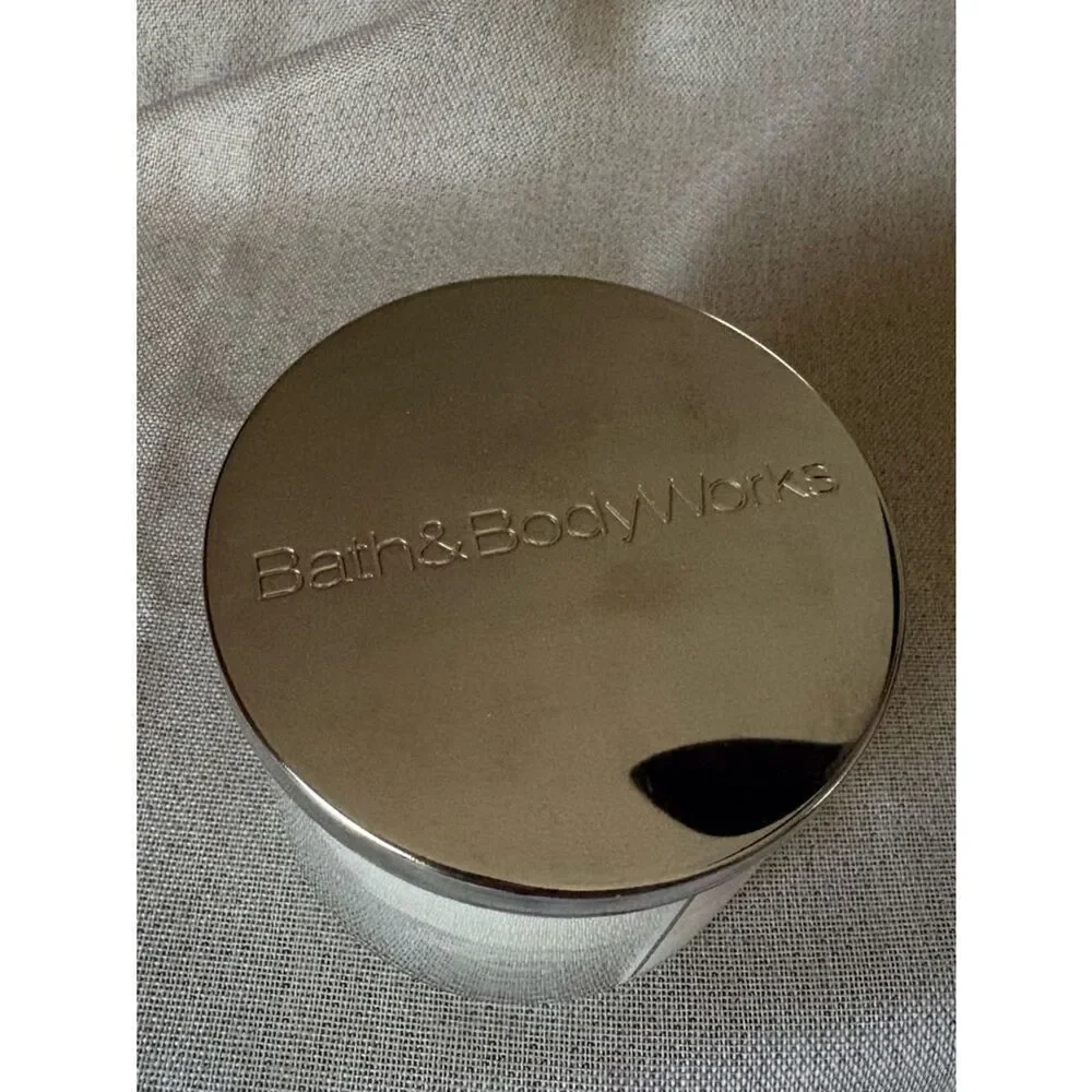 Bath & Body Works Mahogany Rose 3 Wick Candle New in Box